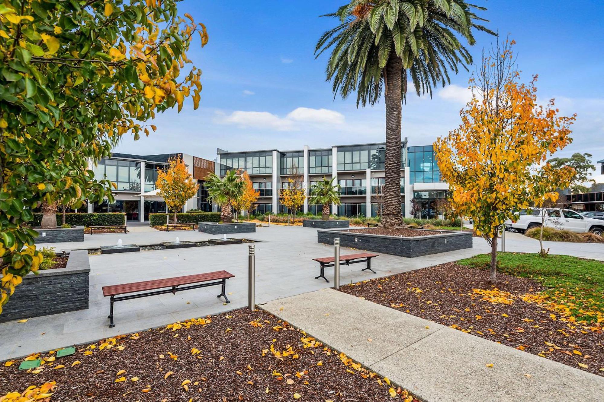 Quality Hotel Taylors Lakes Exterior photo