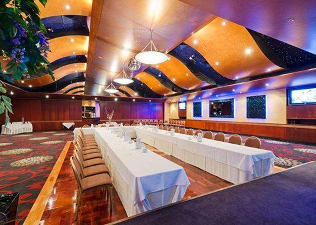 Quality Hotel Taylors Lakes Facilities photo